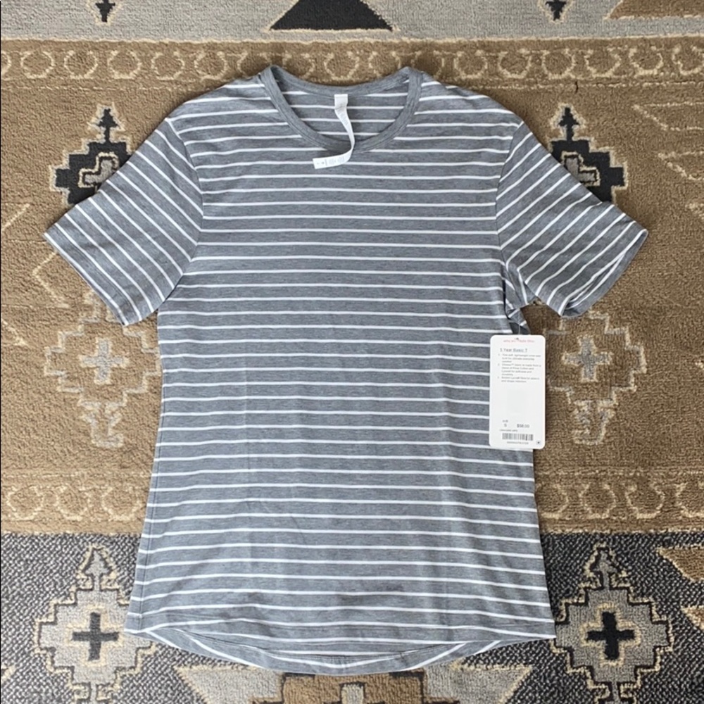 5 year basic T Lululemon athletica